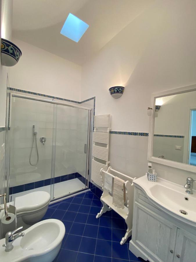 Al Corso Charming Rooms Пешичи Екстериор снимка